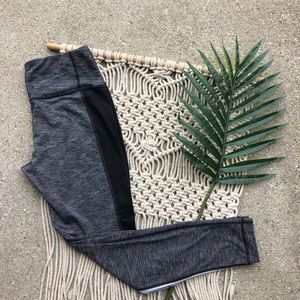 Athleta Grey Leggings size Small Petite